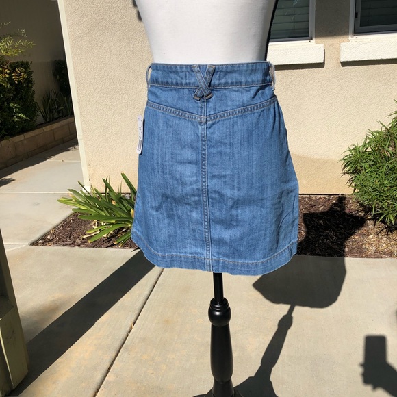 Denim Button front MINI skirt - Picture 3 of 4